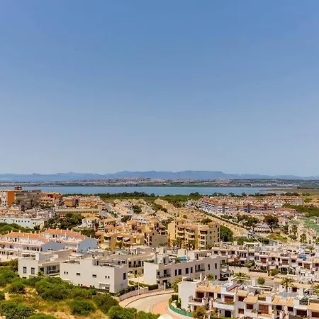 Con Vistas Al Mar Y Al Torrevieja
