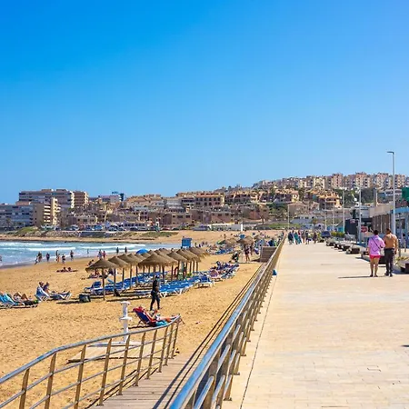 Con Vistas Al Mar Y Al Torrevieja